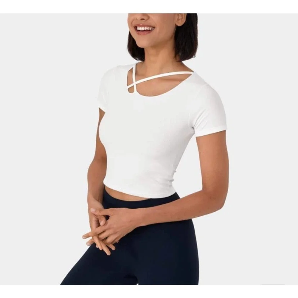 HALARA Short Sleeve Crisscross Cut Out Cropped Yoga Sports‎ Top